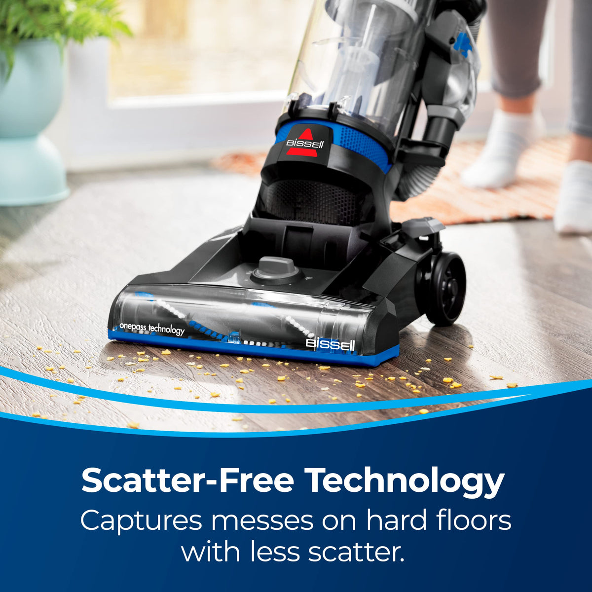 Upright Vacuum with 2L Dirt Tank W384