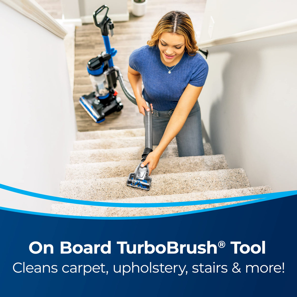 Upright Vacuum with 2L Dirt Tank W384