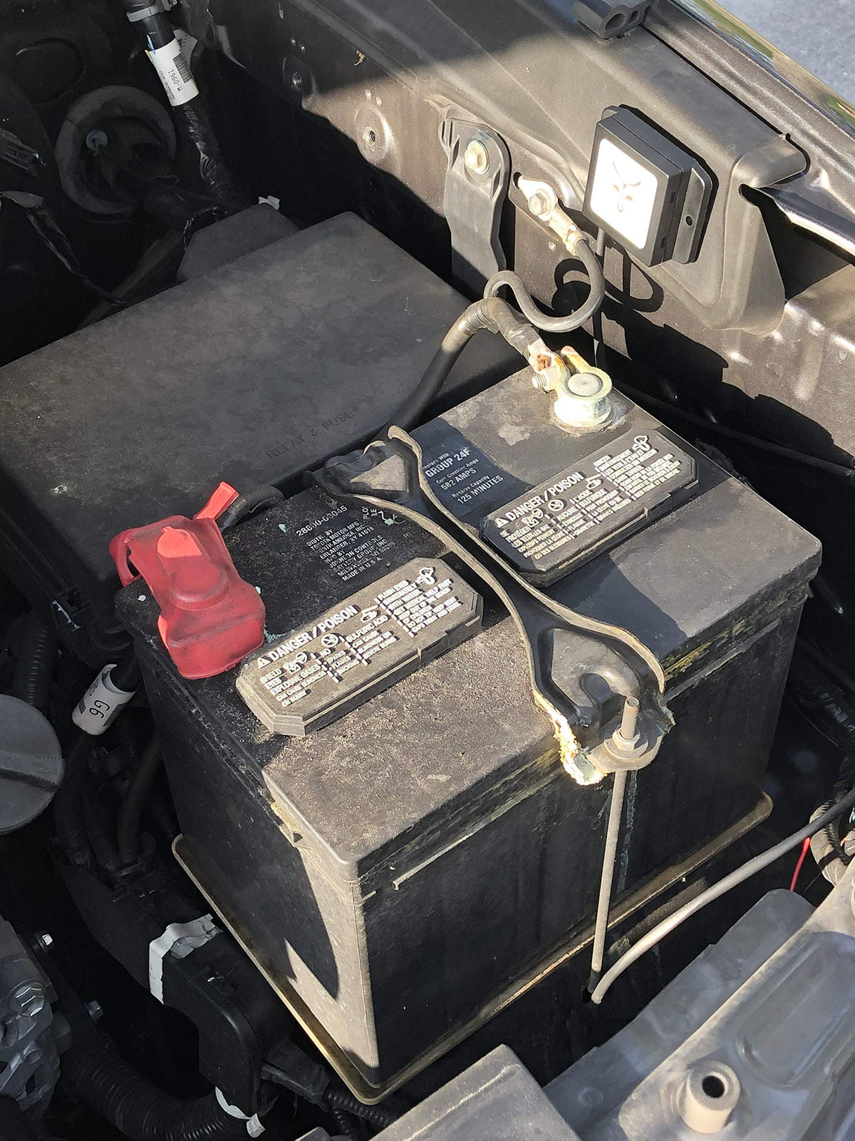 12V DC Vehicle Surge Protector H293